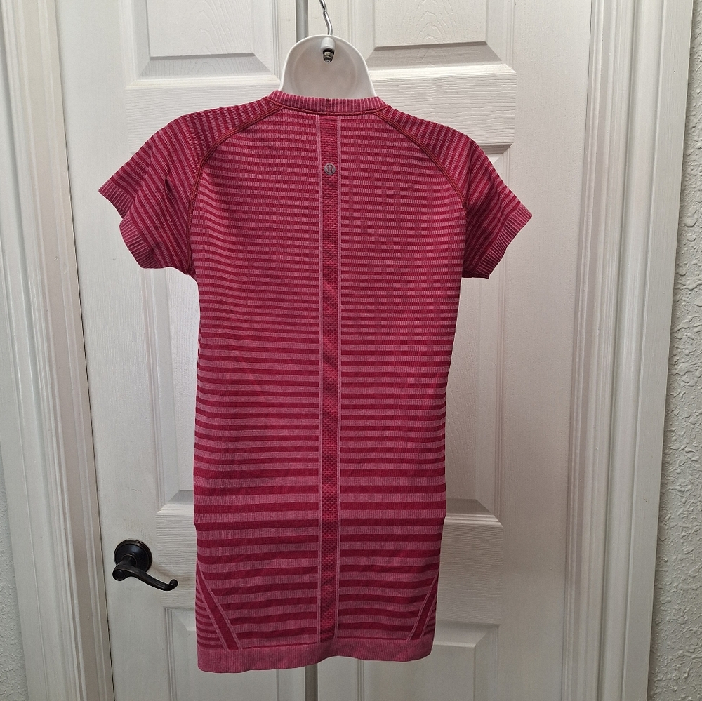 Lululemon Blouse - Picture 4 of 7